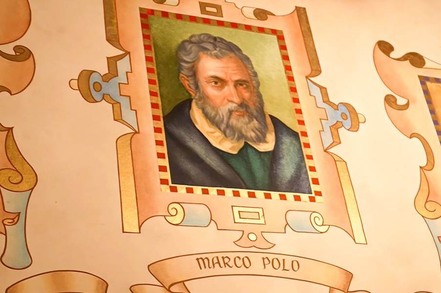 フォートレス・エクスプロレーション「エクスプローラーズ・ホール」