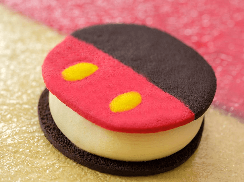 【ディズニー夏メニュー2025年】フローズンデザートやSUNNY SUNNY Summerのスーベニアが発売