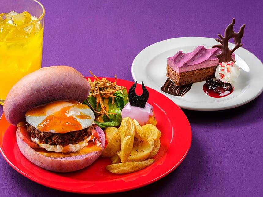 【TDL】ディズニーハロウィーンスペシャルメニュー・スーベニアメニューが発売!!【2025年】