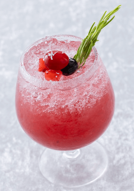 【2025年】ディズニークリスマス限定メニューがディズニーホテルのレストランに登場