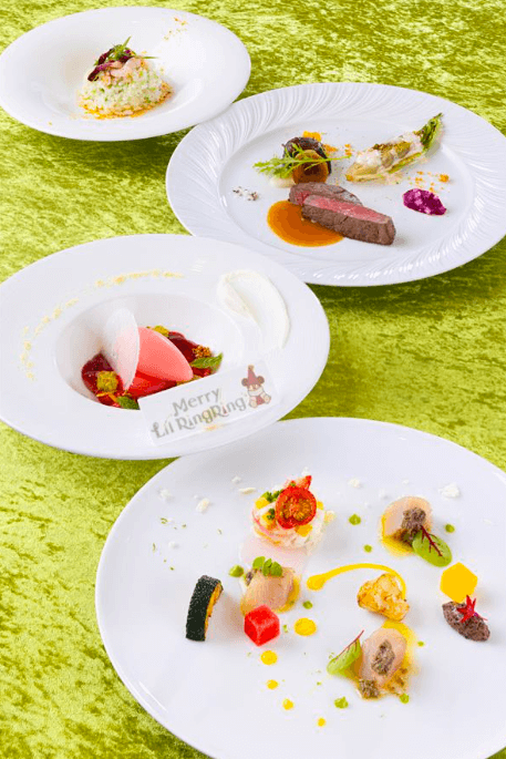 【2025年】ディズニークリスマス限定メニューがディズニーホテルのレストランに登場