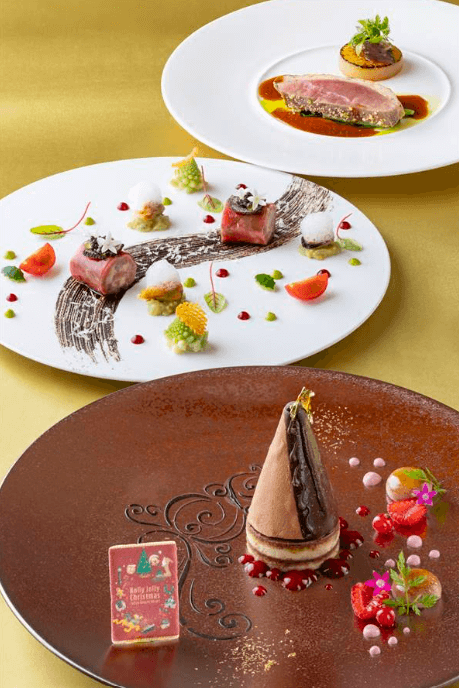 【2025年】ディズニークリスマス限定メニューがディズニーホテルのレストランに登場