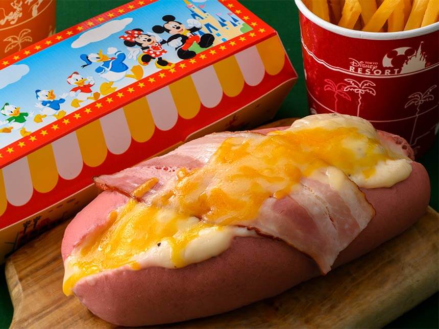 ディズニークリスマス2025のスペシャルメニュー・スーベニアグッズがディズニーランドの各レストランで11月1日から登場!!
