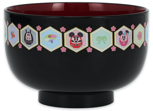 ディズニーお正月グッズ2026年!和服や2026年の干支の午(うま)やダルマをイメージした雅で華やかなグッズが登場