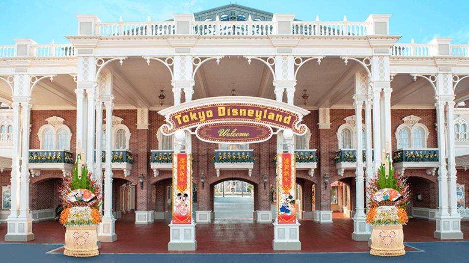 ディズニーお正月イベント2025!限定グリーティングとグッズ・メニューが登場