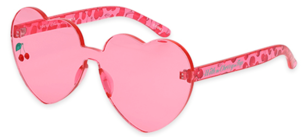 東京ディズニーリゾートでは、さくらんぼとミニーマウスがデザインされた大人かわいいグッズが2026年2月5日(木)に発売