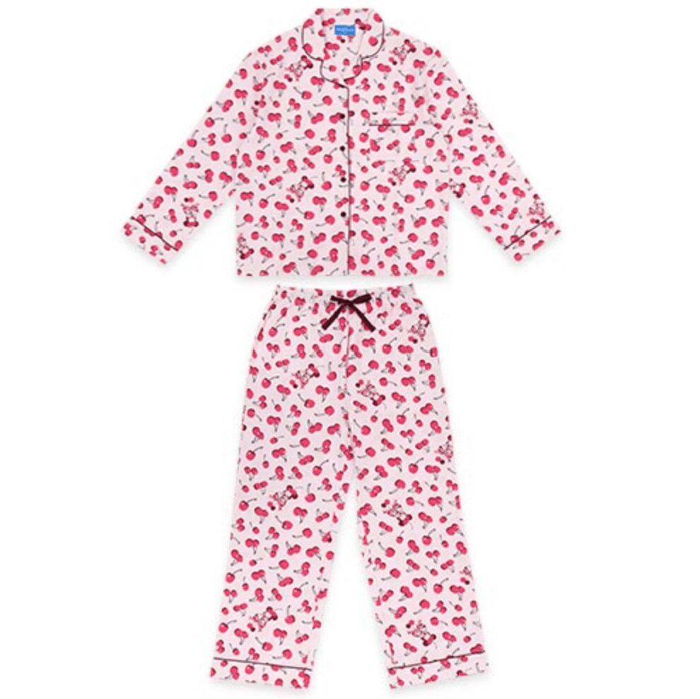 東京ディズニーリゾートでは、さくらんぼとミニーマウスがデザインされた大人かわいいグッズが2026年2月5日(木)に発売